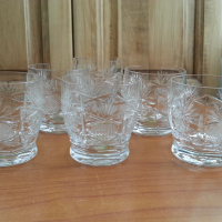 Кристални чаши , снимка 1 - Антикварни и старинни предмети - 36553509