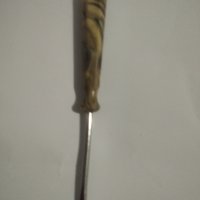 Красива отверка с дръжка от бакелит/каталин, снимка 1 - Колекции - 44089625