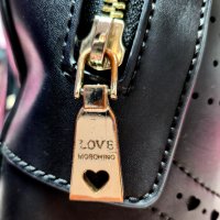 6 броя оригинални раници Love Moschino , снимка 8 - Раници - 43855176