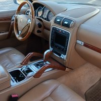  ПРОДАВАМ PORSCHE CAYENNE ТОП СЪСТОЯНИЕ 4.8, 385 к.с., снимка 6 - Автомобили и джипове - 43661193