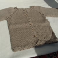 Жилетка плетена детска, снимка 4 - Детски пуловери и жилетки - 32331251