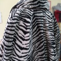 Дамско палто пелерина, снимка 6 - Палта, манта - 35102081