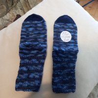 Ръчно плетени детски чорапи, дължина на ходилото 17 см., снимка 1 - Чорапи - 39788590