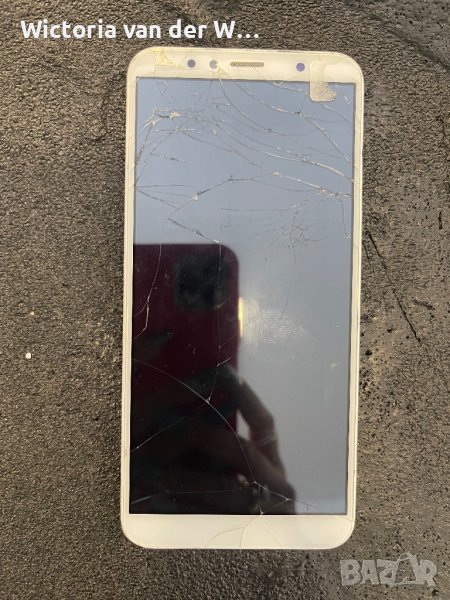 Рамка за Huawei Y6 + батерия (счупен дисплей), снимка 1