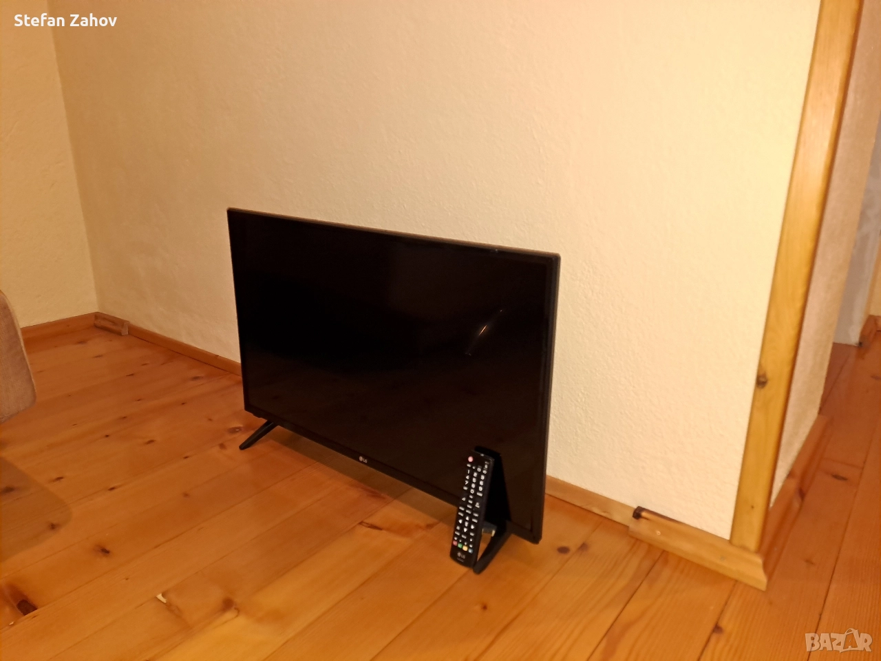телевизор LG 32", снимка 1