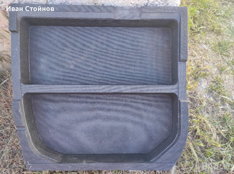 Кора/органайзер за резервна гума за Subaru legacy. В перфектно състояние. , снимка 1