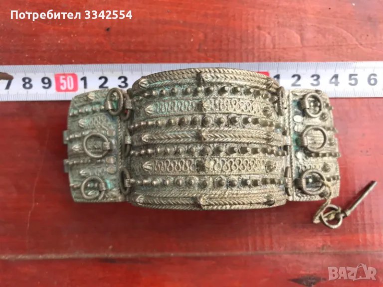 ГРИВНА СРЕБРО САЧАН СТАРИННА БЕЗ ЛИПСИ-140 ГР., снимка 1