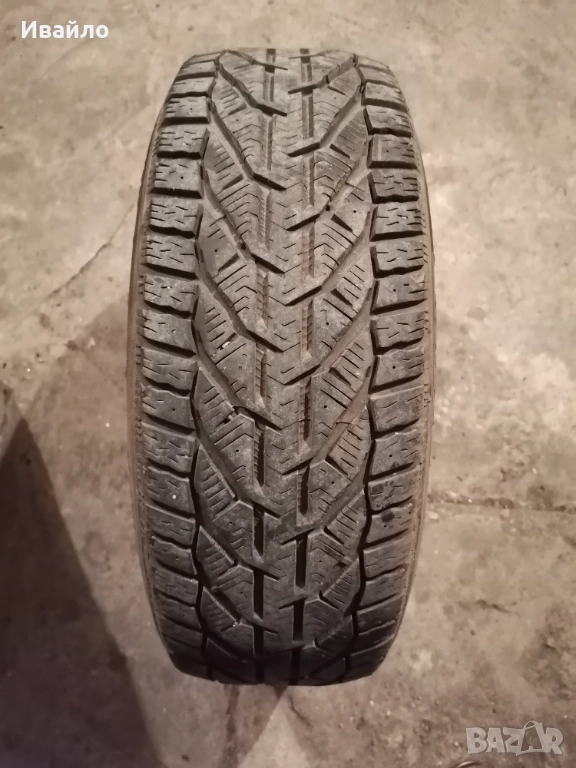 Продавам 1 брой зимна гума 205.65.15 дот 2019 Riken , снимка 1