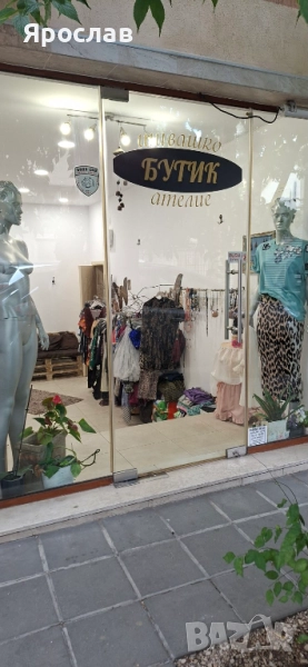 Дава под наем МАГАЗИН, гр. Варна , Червен площад, снимка 1