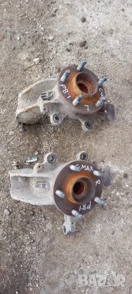 Шенкел главина Ford Focus C-Max, снимка 1