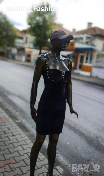 Черна велурена рокля , снимка 1