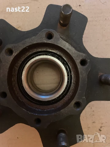 Главина с лагери за Сузуки Витара 1.6 , снимка 2 - Части - 50141482