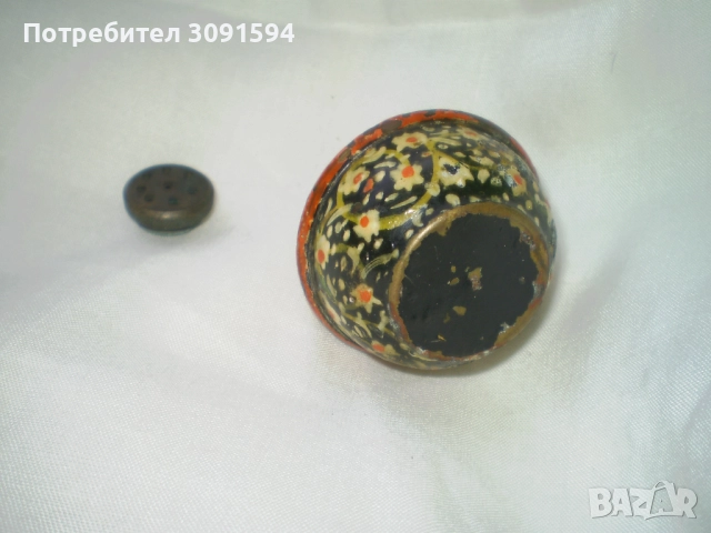 Много стара метална ръчно рисувана солничка капачка на винт, снимка 3 - Колекции - 51874903