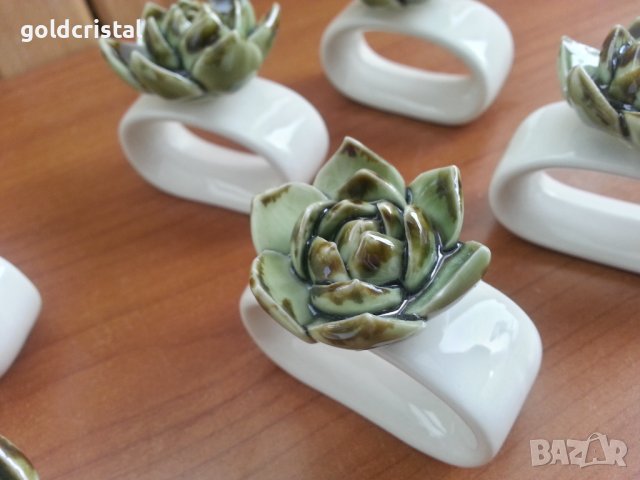 Порцеланови салфетници рингове за салфетки , снимка 2 - Антикварни и старинни предмети - 38476052