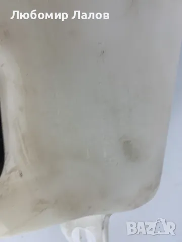 Казанче помпа чистачки Dacia Logan I (04-09)г. 82.00.210.002, снимка 2 - Части - 50225384