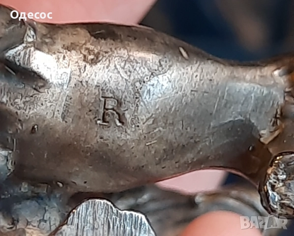 Старинна посребрена композиция от две фигури на дакели, снимка 4 - Антикварни и старинни предмети - 51608257