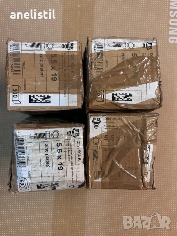 Продавам самонарезни винтове с шестостенна глава и фланец 5.5x19 мм (поцинковани) - 4 кутии по 500 б