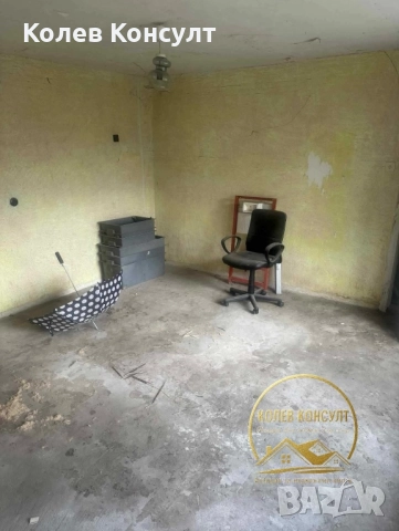 Продавам къща в град Първомай , снимка 7 - Къщи - 52538348