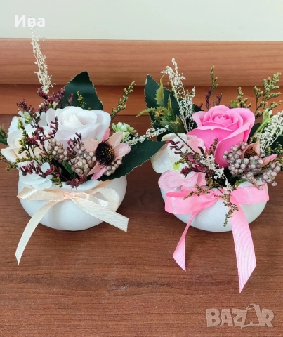 декорирани керамични кашпи, снимка 5 - Изкуствени цветя - 51518723