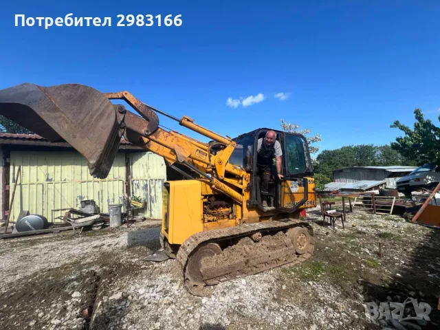 Булдозер - челен товарач 