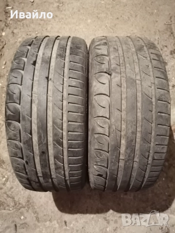 Продавам 2 броя летни гуми 225.45.17 на 1 сезон дот 2022 Tigar 
