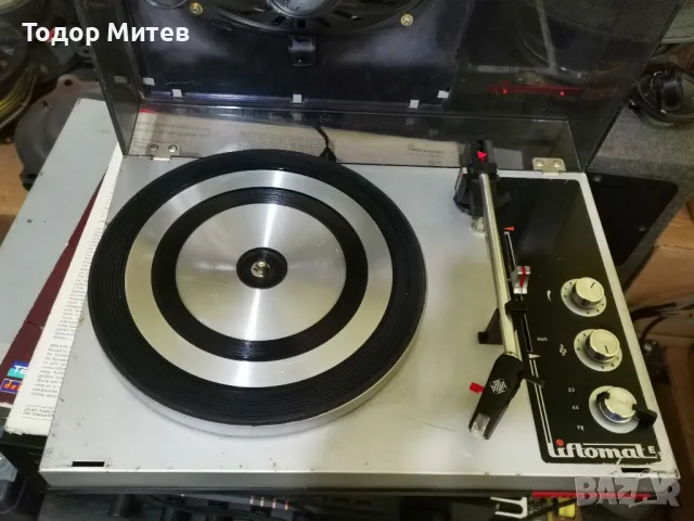 Грамофон Telefunken Liftomat, снимка 1