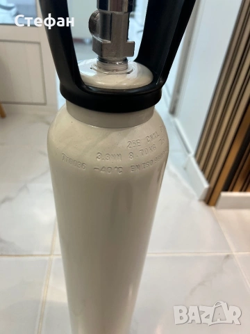 Кислородна бутилка 7,5л. с редуцир вентил и овлажнител (нова и пълна), снимка 10 - Други - 53257863