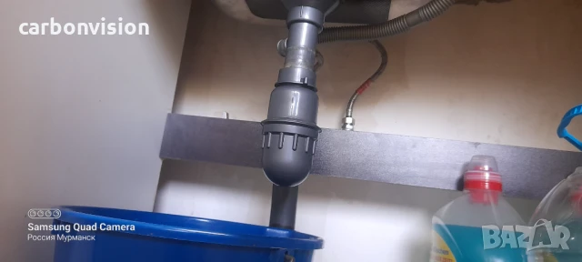 Кухненски плот 2м. Мивка батерия и сифон.