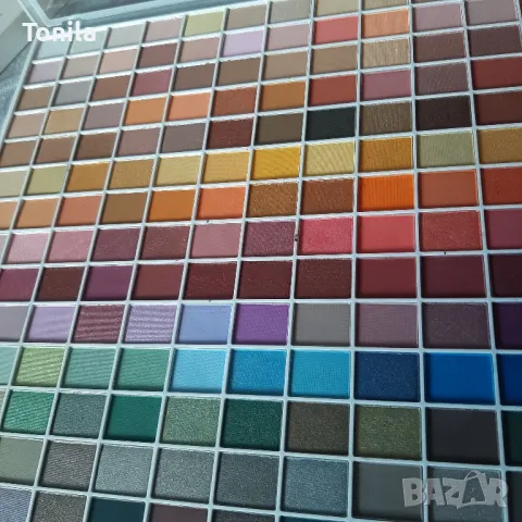 Mayani нова палитра , 196 цвята сенки за очи, снимка 2 - Козметика за лице - 48547224