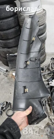 Задна лява декоративна пластмаса за Фолксваген Пасат б6 , снимка 2 - Части - 47906938