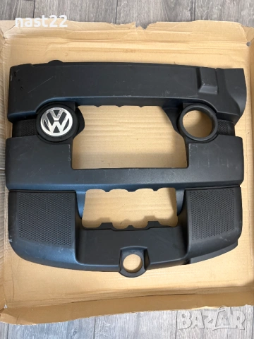 Декоративен капак двигател за Голф 5/ Volkswagen Golf V 1.6 102 k.s