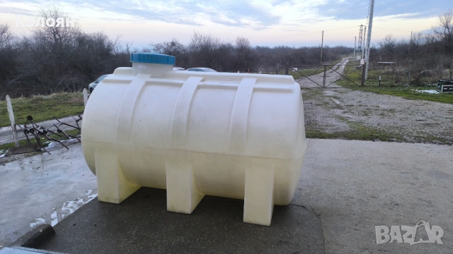 Хоризонтален резервоар 3000 литра - ползван за нафта, снимка 4 - Други - 53217626