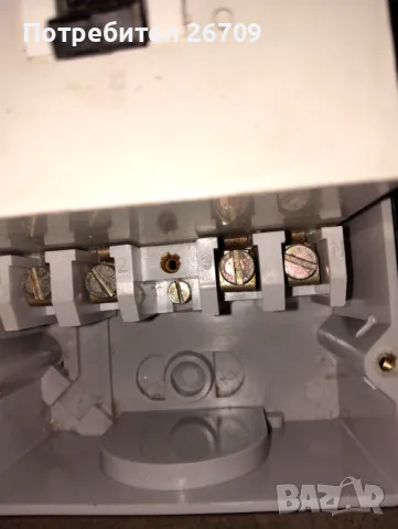 Автоматичен трифазен прекъсвач в кутия IP44, снимка 8 - Други машини и части - 47751617