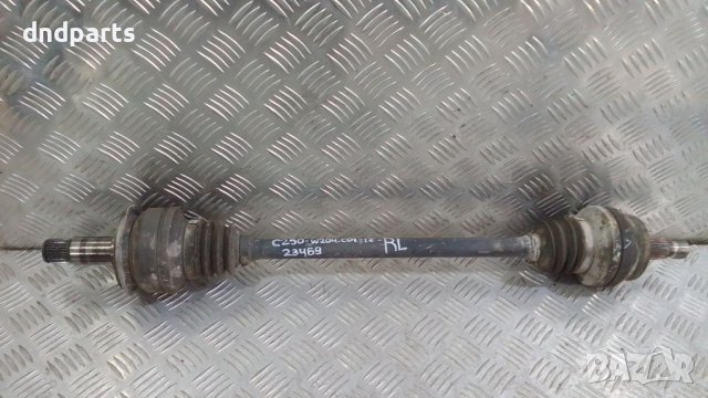 Полуоска Mercedes C250 CDI W204 2012г.(задна лява)	