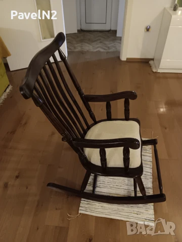 Люлеещ се стол, дървен, снимка 2 - Столове - 50473997