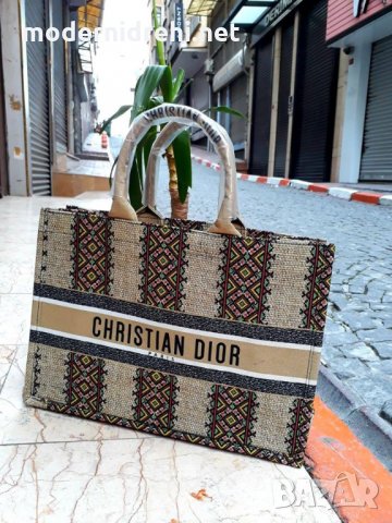 Дамска чанта Christian Dior код 16, снимка 1 - Чанти - 29049400