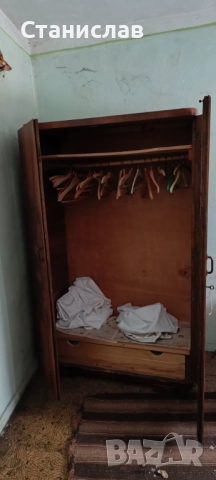 Старинен гардероб , снимка 3 - Антикварни и старинни предмети - 52230929