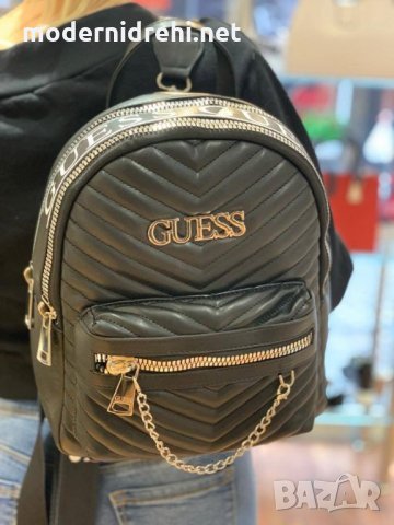 Дамска раница Guess