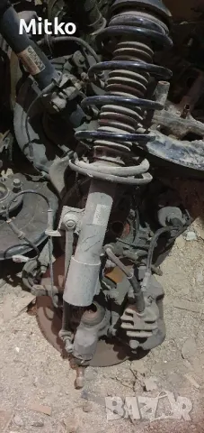 Шенкел 》Амортисьор 》Пежо 5008 2011г 