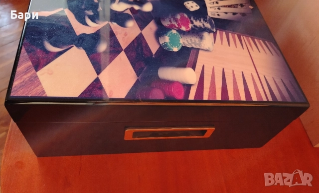 Луксозна кутия с настолни игри шах,табла,карти,домино,зарове, снимка 15 - Антикварни и старинни предмети - 52059605