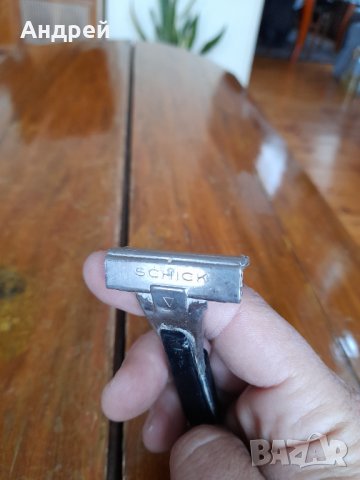 Стара самобръсначка SCHICK #2, снимка 3 - Други ценни предмети - 35415813