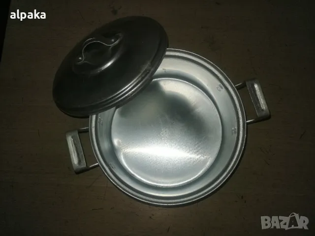Продавам нова малка алуминиева тенджерка с капак, снимка 2 - Съдове за готвене - 35339011