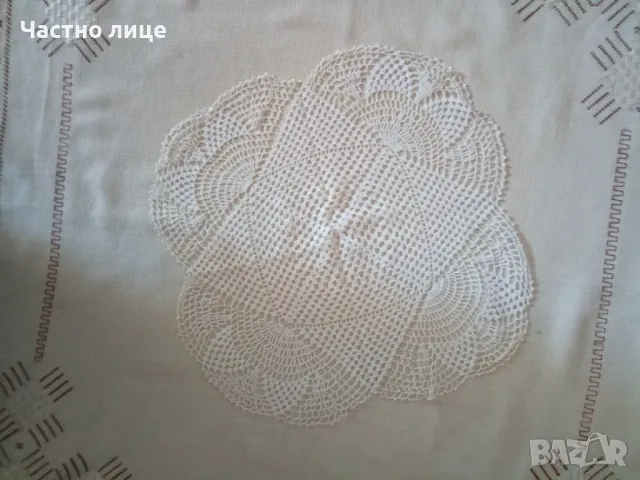 Ръчно плетиво на 1 кука.Цена-7лв.