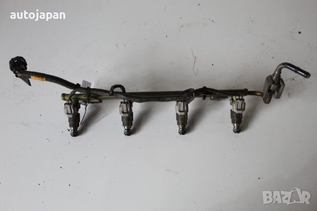 Горивна рейка и бензинови дюзи Нисан примера п12 2.0 140кс комби 02г Nissan primera p12 2.0 140hp 20, снимка 3 - Части - 44857482