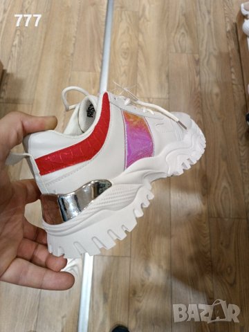 обувки , снимка 5 - Дамски ежедневни обувки - 43591956