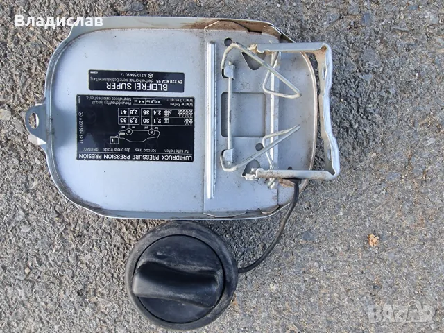 Външна и вътрешна капачка за резервоар за Mercedes w203 фейслифт , снимка 2 - Части - 47682684