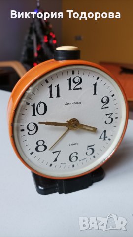 Часовник будилник Янтар/Jantar, снимка 2 - Други - 35132513