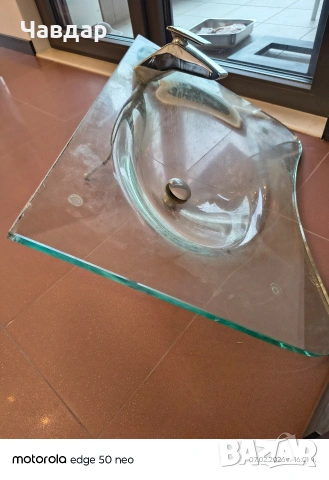 продавам стъклена мивка за баня със смесител и сифон, снимка 4 - Мивки - 53394271