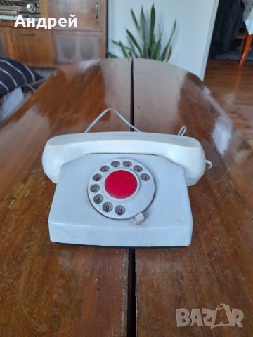 Стар детски телефон Респром