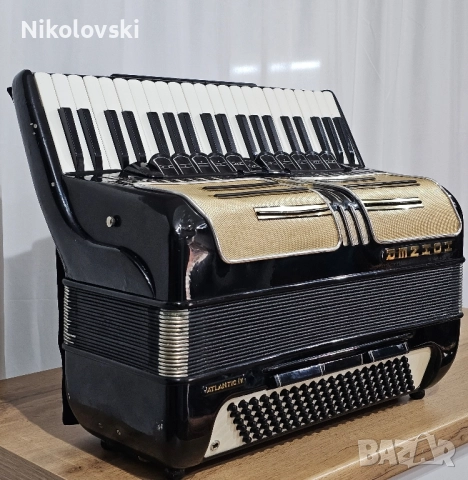 Акордеон Hohner Atlantic IV , снимка 3 - Акордеони - 52301783